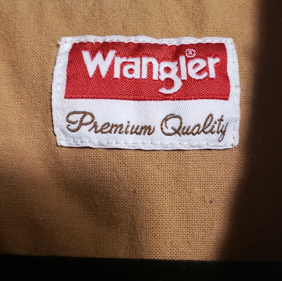 Wrangler Men's Work Shirt - Picture 3 of 8